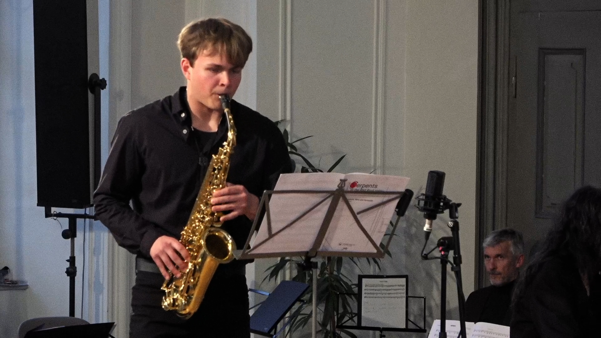 Luis Plunien (Saxophone)